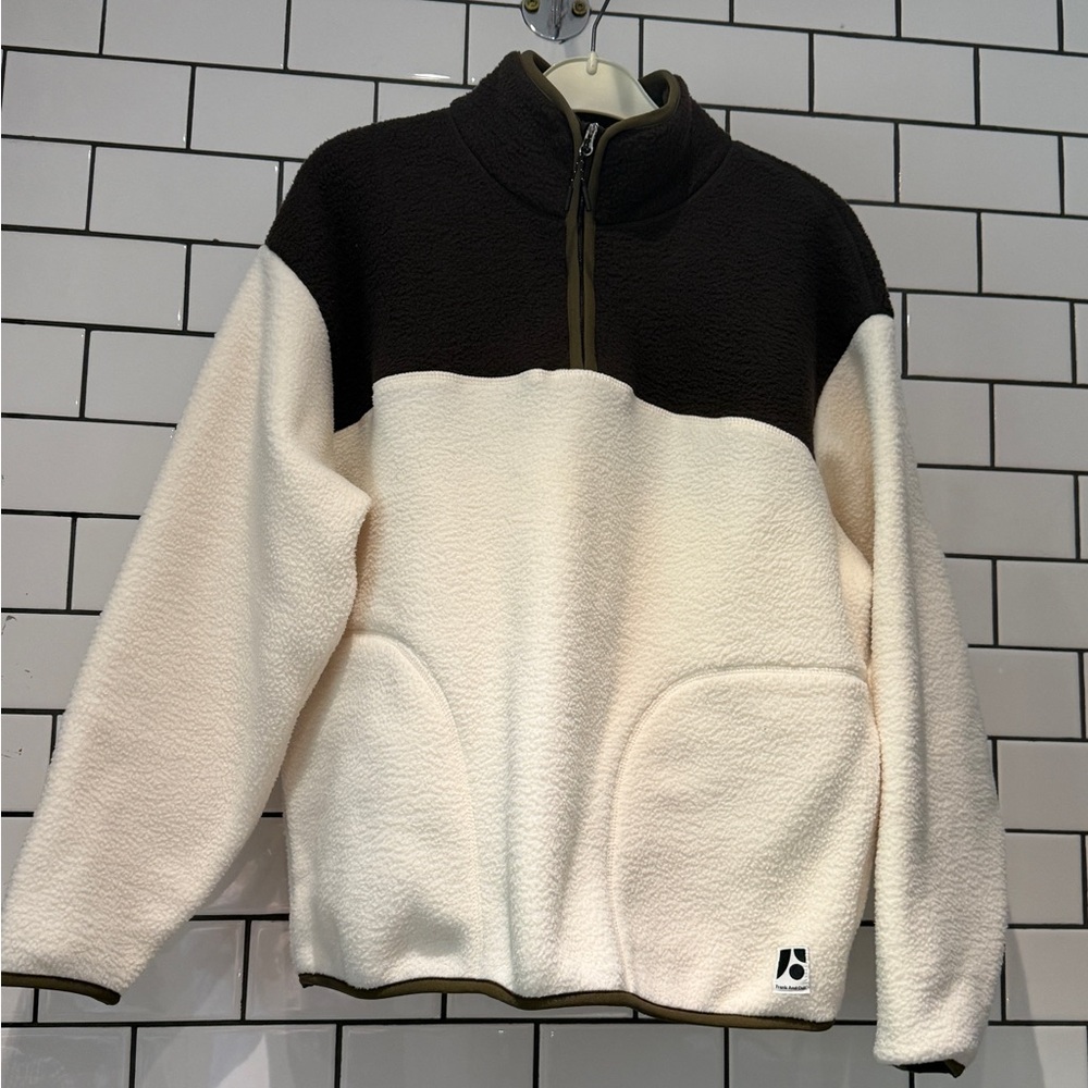 Frank and Oak Axis Polar Fleece quarter zip sz M, cream & brown